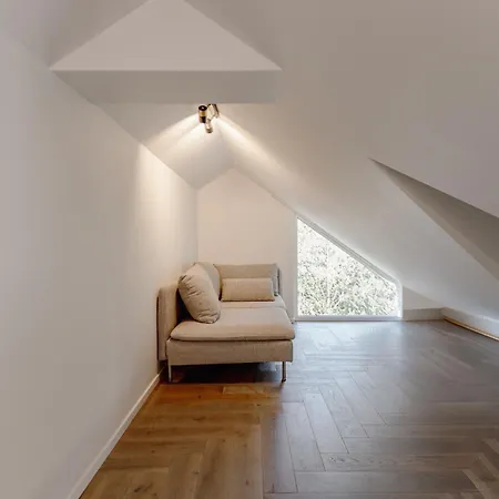 Hill Garden Terrace Apartament