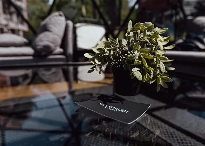 Hill Garden Terrace Apartment